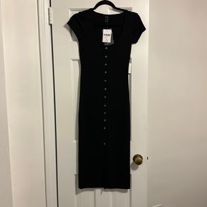 Forever 21 black dress
